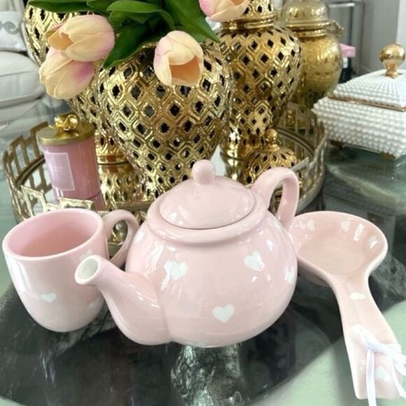 NWT Terramoto Heart Pink Heart Teapot and 1 cup and Spoon Rest - Picture 1 of 12